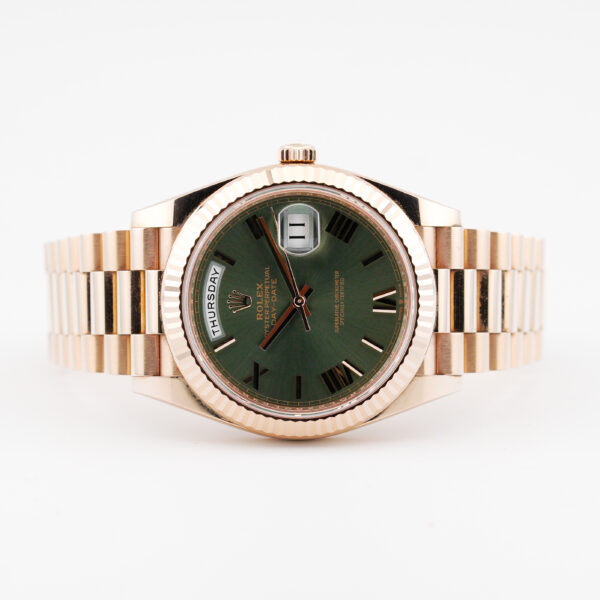 ROLEX DAY-DATE 40 ROSE GOLD REF. 228235 OLIVE GREEN FULL SET